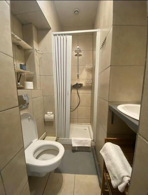 Studio Confortable -Musee Grevin - Musee Du Louvre - Grand Boulevard - 2 Pers Daire Paris Dış mekan fotoğraf